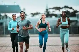 Achieving the Perfect Tone: How Often Should You Exercise for Results? 3 image of man and 3 women doing cardio exercise Edgware to help tone and remove fat from the body.
